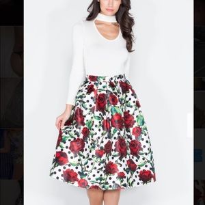 Spot the roses pleated polka dot skirt